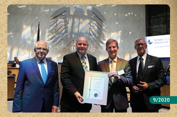 TECNARO Chefs Helmut Nägele und Jürgen Pfitzer