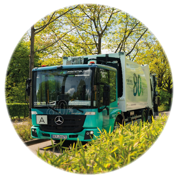 Daimler Truck & FAUN Konzeptfahrzeug reECONIC mit Cockpit-Elementen aus ARBOBLEND®